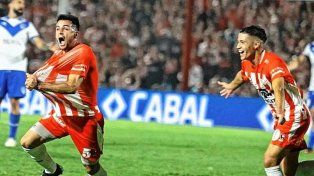 Instituto vuelve a su estadio para medirse contra Banfield por la Liga Profesional.