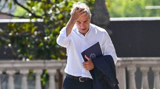 Luis Caputo adelantó que la inflación de marzo será superior al 3%