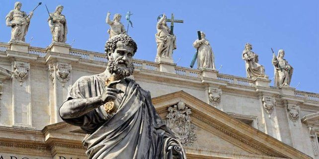 El arzobispo de Varsovia pidió al Vaticano que expulse de la Iglesia al clérigo acusado.