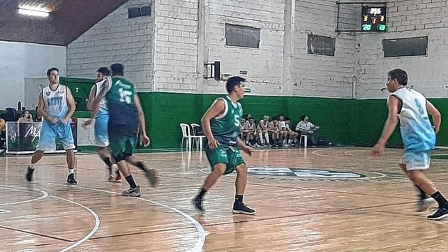 Alumni superó a República del Oeste en el resultado más destacado por el ascenso del Dos Orillas.&nbsp;