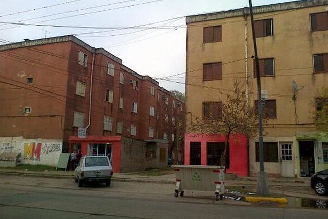 {altText(Gentileza #Veroensinas,Asesinaron a un joven para robarle la moto en Santa Fe)}