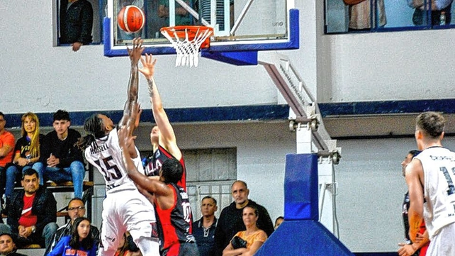 Colón pisó fuerte ante Villa San Martín en su debut en la Liga Argentina