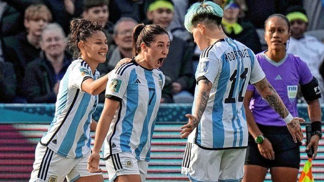 Germán Portanova confirmó la lista de la Selección Femenina.