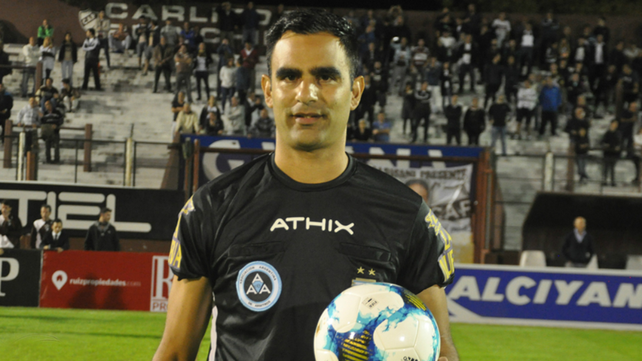 Colón inicia la temporada ante Deportivo Madryn y analiza el historial con Pablo Giménez