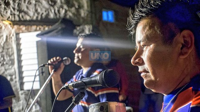 Grupo Inesperados es una banda de Paraná que anhela llegar lejos en la movida tropical. Hoy pasaron por Luz
