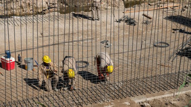 La Municipalidad de Paraná sigue las obras en un sector del arroyo Colorado