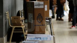 Elecciones: piden habilitar un cuarto oscuro complementario para que no falten boletas