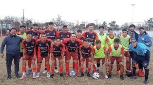 En 2019 Adriel Bulay disputó su último encuentro oficial. Este año el autor de uno de los goles históricos de Atlético Paraná se sumó a Las Flores de Federal.