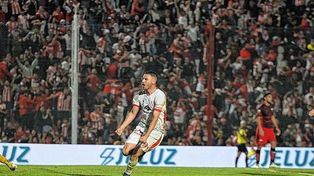 En apenas cuatro partidos Colón pudo mantener el arco en cero. En los 13 restantes le marcaron 18 goles.