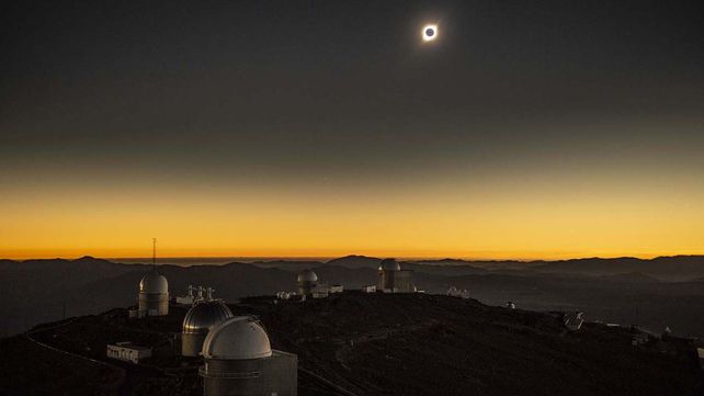 El eclipse convocó a multitudes que disfrutaron en seis provincias