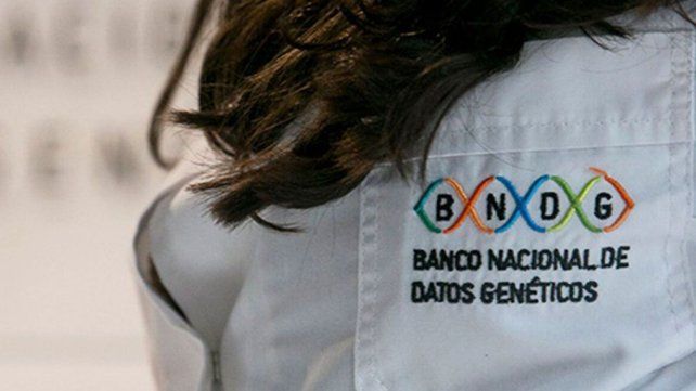 Con el objetivo de esclarecimiento de delitos y reforzar la seguridad jurídica en el tratamiento en investigaciones de información genética.