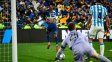 Valencia, la figura en Boca. Valencia, la figura en Boca.