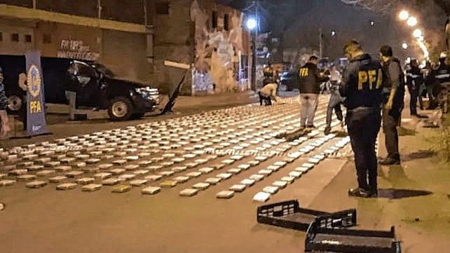 La hidrovía, una de las rutas alternativas para el tráfico de cocaína a Europa