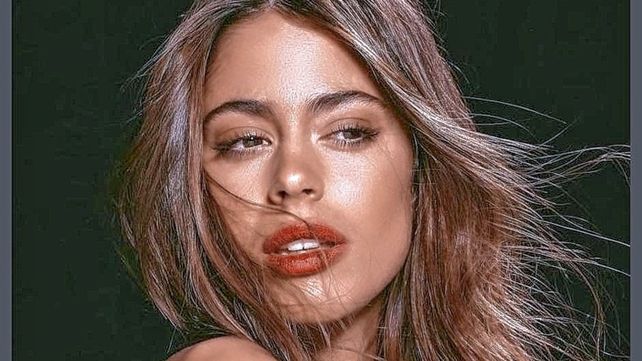 Carne y Hueso: el estreno de Tini Stoessel