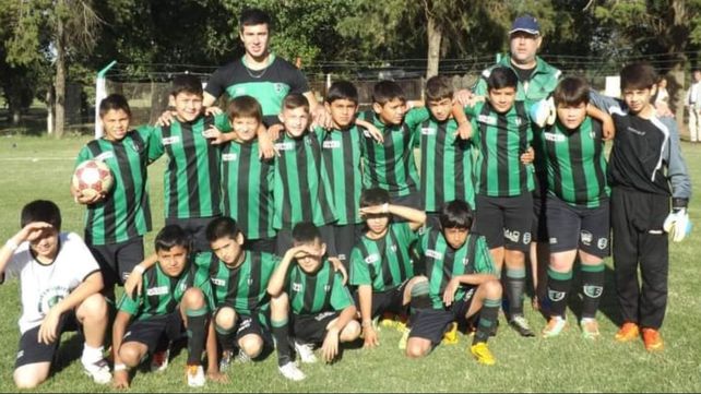 Josué jugó en 2019 en Williams Kemmis de Las Rosas participando del torneo de la Liga Cañadense.&nbsp;