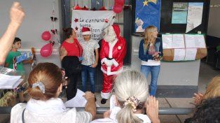 Alan tocó la Campana de Esperanza, el emotivo ritual que celebra la victoria de pacientes oncológicos