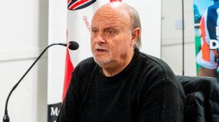 El presidente de Chacarita estalló contra sus jugadores: Parecen señoritas de cabaret