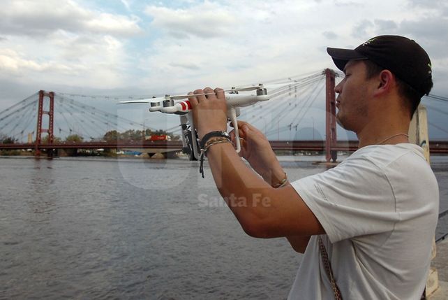 La pasión de volar con drones, un negocio que levantó vuelo en Santa Fe
