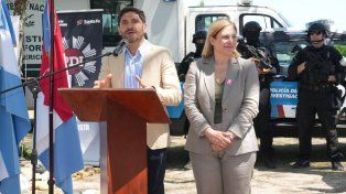 El gobernador de Santa Fe hablo sobre salario y obra pública durante su visita al norte de la provincia junto a Gisela Scaglia