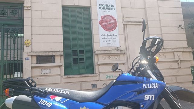 La Escuela Salvador Mazza funciona en el mismo edificio de la Almafuerte