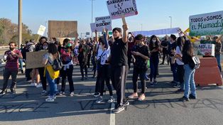 Puente Rosario - Victoria: lo cortaron hartos de las quemas