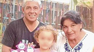 Asesinaron a puñaladas a una pareja y una niña en el sur del conurbano