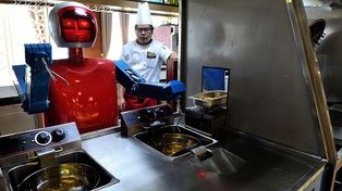 Los robots ahora son capaces de aprender a cocinar mirando videos en Youtube