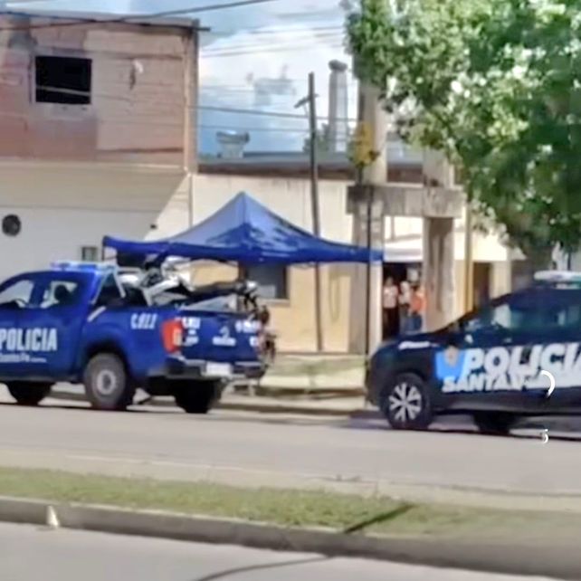 B° Villa Hipódromo: motociclistas escaparon de un control
