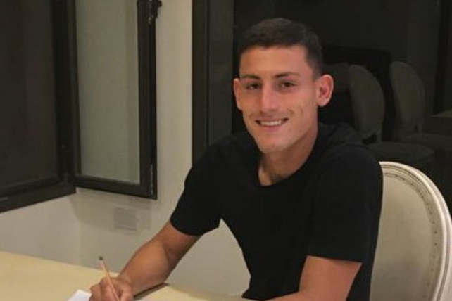 Tomás Chancalay extendió su contrato con Colón.