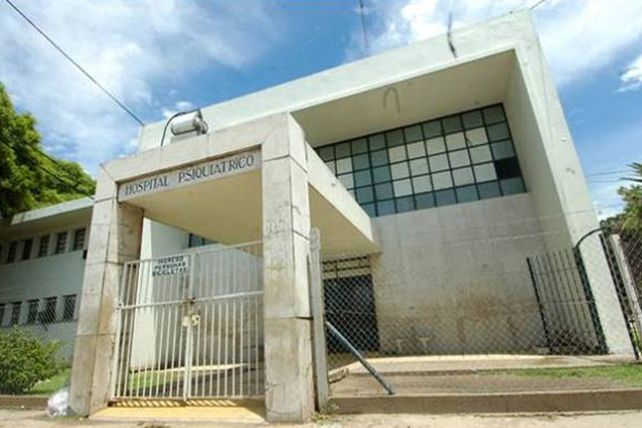 Un adolescente de 16 años mató a puñaladas a un hombre de 33