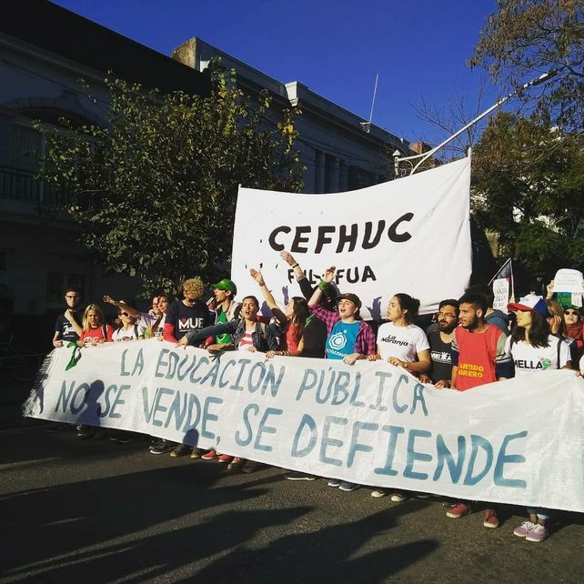 “Que la universidad abra sus puertas al pueblo, o el pueblo las derrumbará”