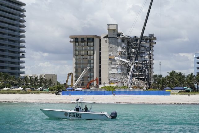 La catástrofe de Miami obligó a nuevs inspecciones. Una de ellas derivó en una evacuación obligatoria.&nbsp;