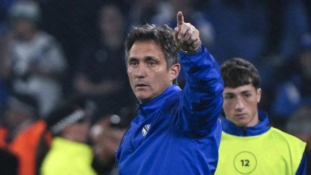 Guillermo Barros Schelotto, el Mejor DT de la fecha 13 del Clausura Guillermo Barros Schelotto, el Mejor DT de la fecha 13 del Clausura
