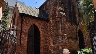 La Iglesia Anglicana San Bartolomé, de Paraguay y Urquiza.