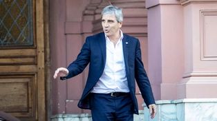 Vencimientos: Caputo sale otra vez a buscar financiamiento en el mercado local Vencimientos: Caputo sale otra vez a buscar financiamiento en el mercado local