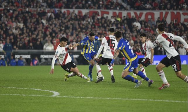 Di María intenta la individual ante River. El capitán de Central quiere estar siempre.