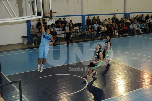 República del Oeste: un espacio donde el básquet se vive a pleno