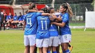 Unión estiró su paso arrollador ante Morón y es líder con puntaje ideal en la Primera B