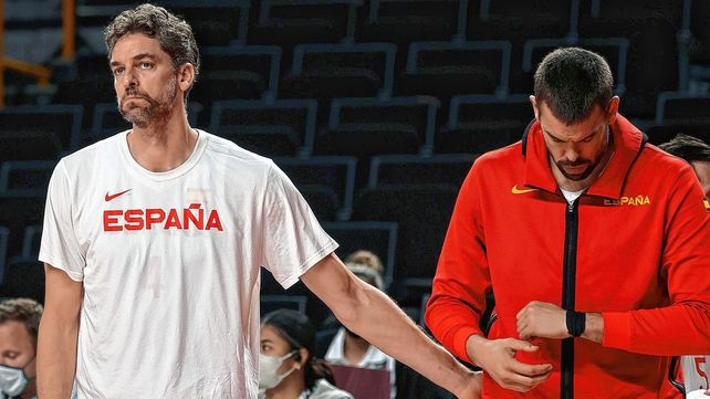 Pau Gasol anunció su retiro profesional.