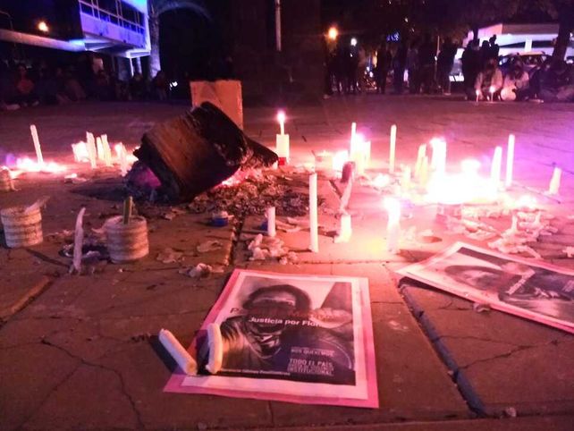 El homenaje que la comunidad sanjorgense le rindiò anoche a Florencia Gómez Pouillastrou