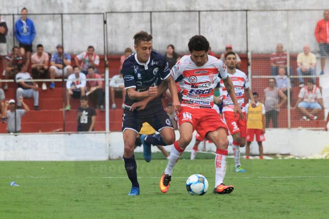 Quiere postergar la fiesta del Azul