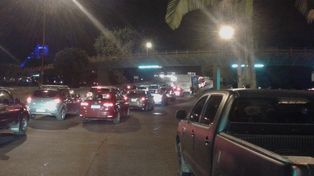 Accidente en el puente Oroño y tránsito reducido hacia Paraná