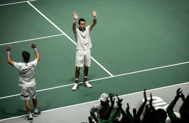 Argentina enfrentará a España por los cuartos de final de la Copa Davis