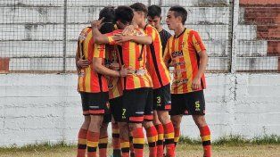 Neuquén no le pierde pisada a Patronato.