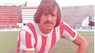 Leopoldo Jacinto Luque: uno de los 44 argentinos que pueden tocar la Copa