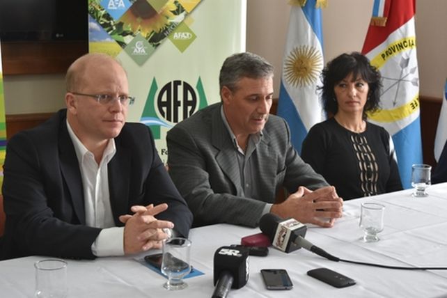 créditos. Contigiani