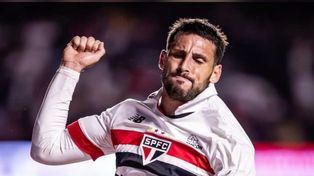 El futbolista Jonathan Calleri quiere volver para jugar en All Boys.