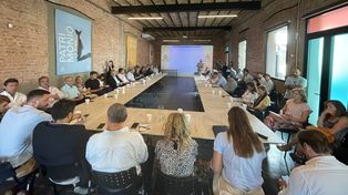 El encuentro organizado por el Foro Regional Rosario junto a representantes de más de treinta organizaciones civiles con diputados y senadores nacionales.