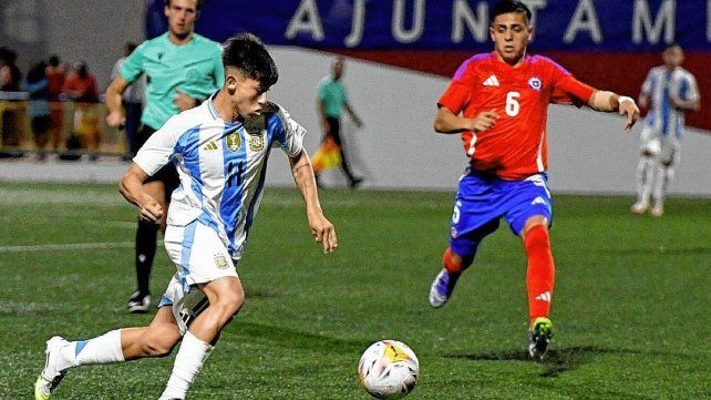 Argentina venció 2-0 a Chile. Argentina venció 2-0 a Chile.