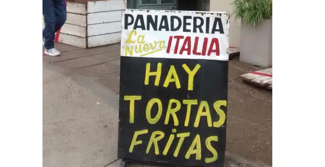 Cartel producido para los días de lluvia. 